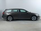 Volkswagen Passat - fotka číslo 5