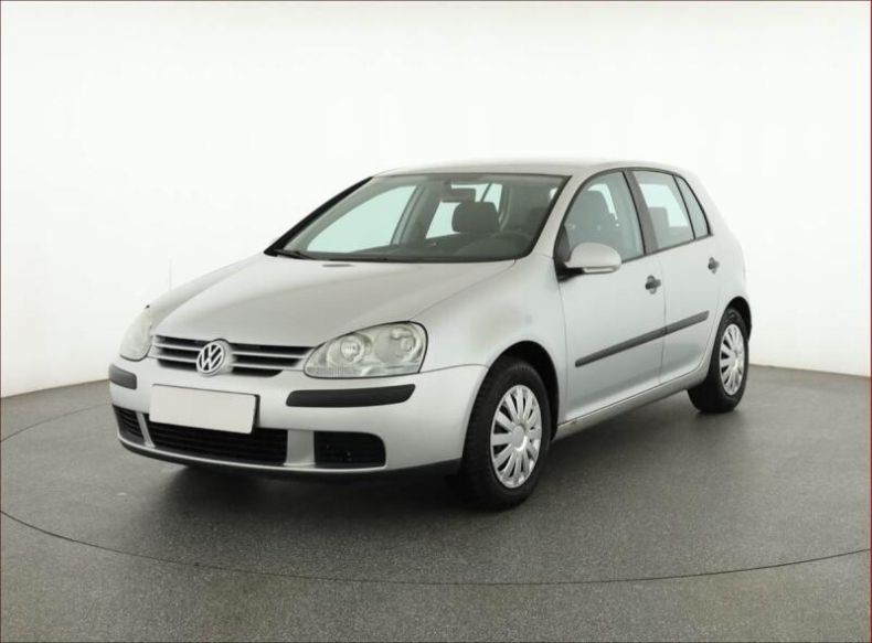 Volkswagen Golf - hlavní fotka