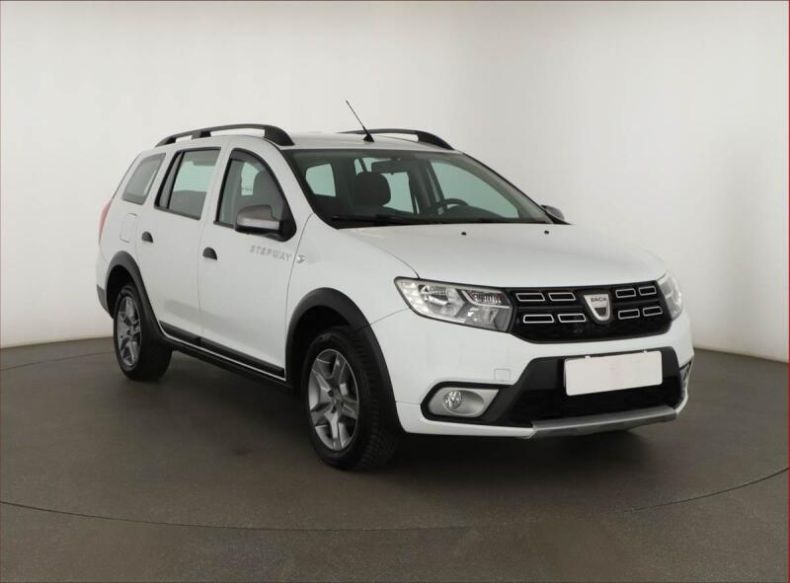 Dacia Logan - hlavní foto