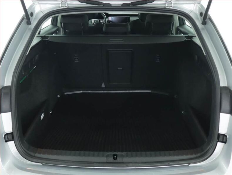 Škoda Octavia - hlavní fotka