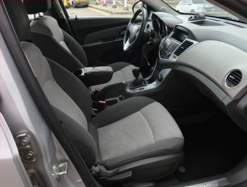 Chevrolet Cruze - hlavní fotka