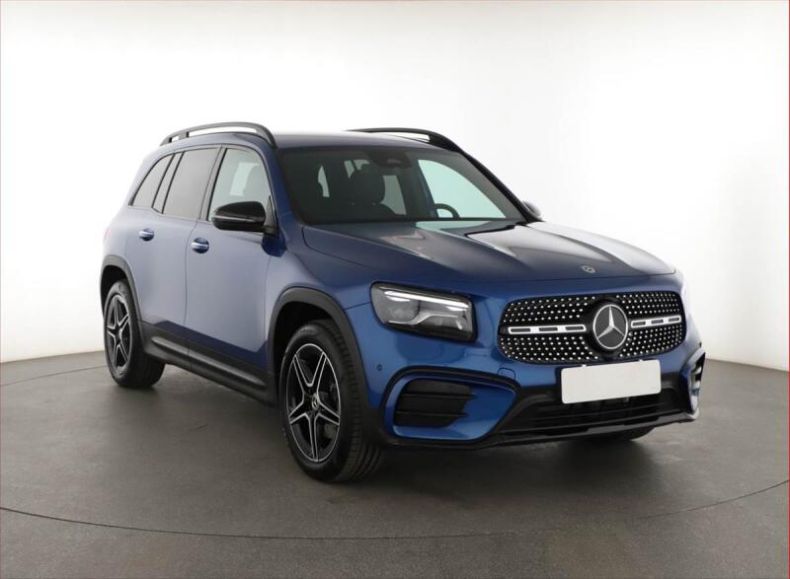 Mercedes GLB - hlavní foto