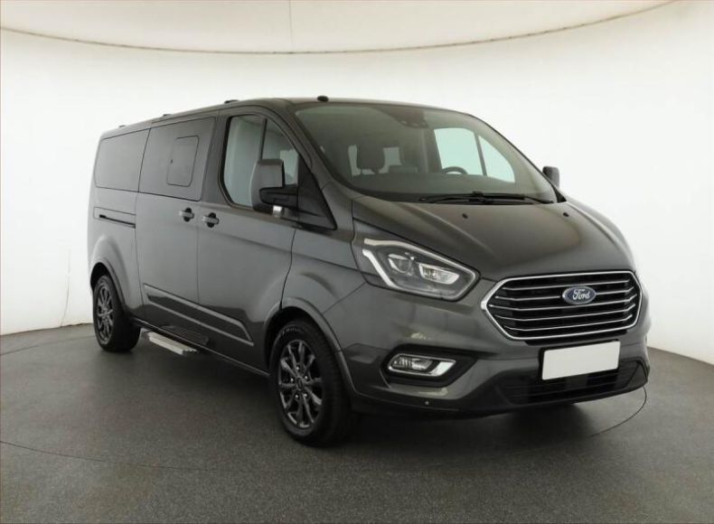 Ford Tourneo - hlavní fotka