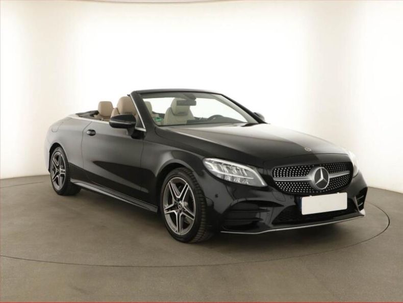 Mercedes Třída C - hlavní foto