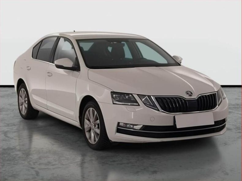 Škoda Octavia - hlavní fotka