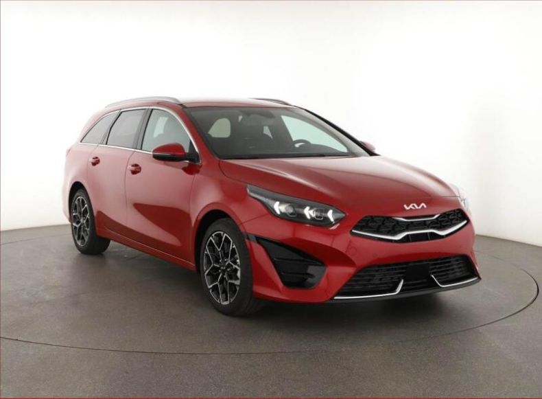 Kia Cee'd - hlavní fotka