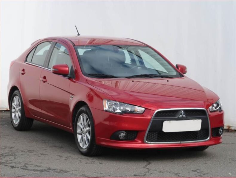 Mitsubishi Lancer - hlavní foto