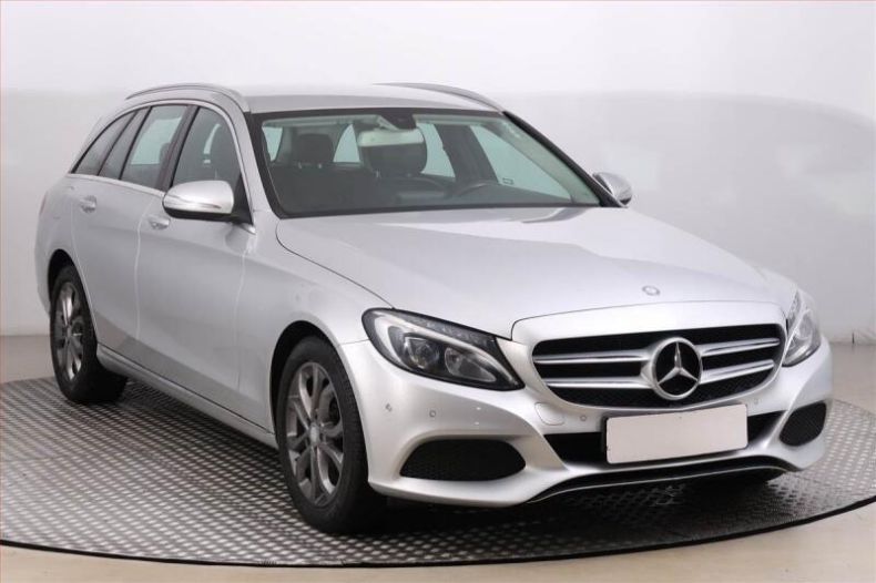 Mercedes Třída C - hlavní foto
