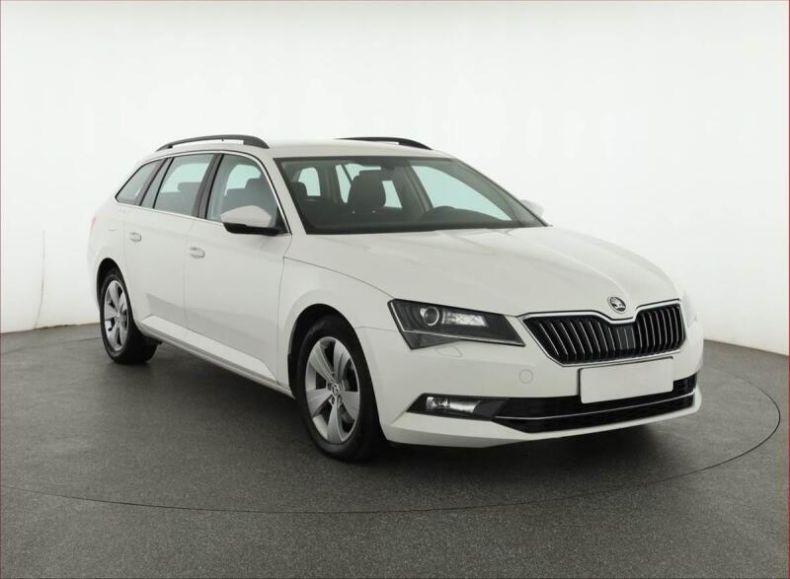 Škoda Superb - hlavní fotka inzerátu