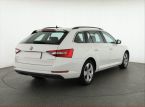 Škoda Superb - fotka číslo 4