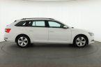 Škoda Superb - fotka číslo 5
