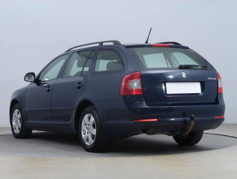 Škoda Octavia - hlavní fotka