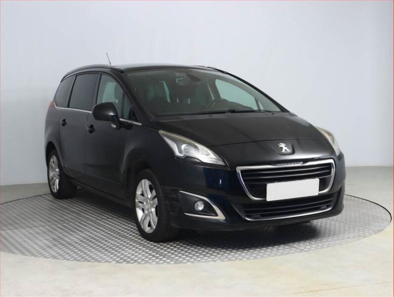Peugeot 5008 - hlavní foto