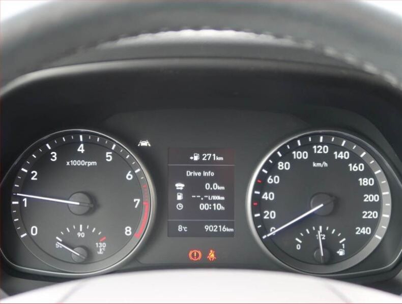 Hyundai i30 - hlavní fotka