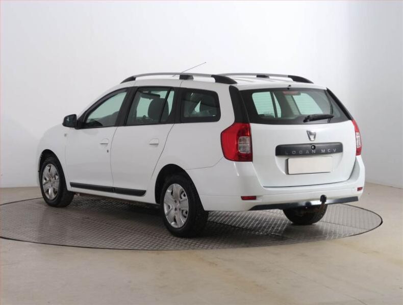 Dacia Logan - hlavní fotka