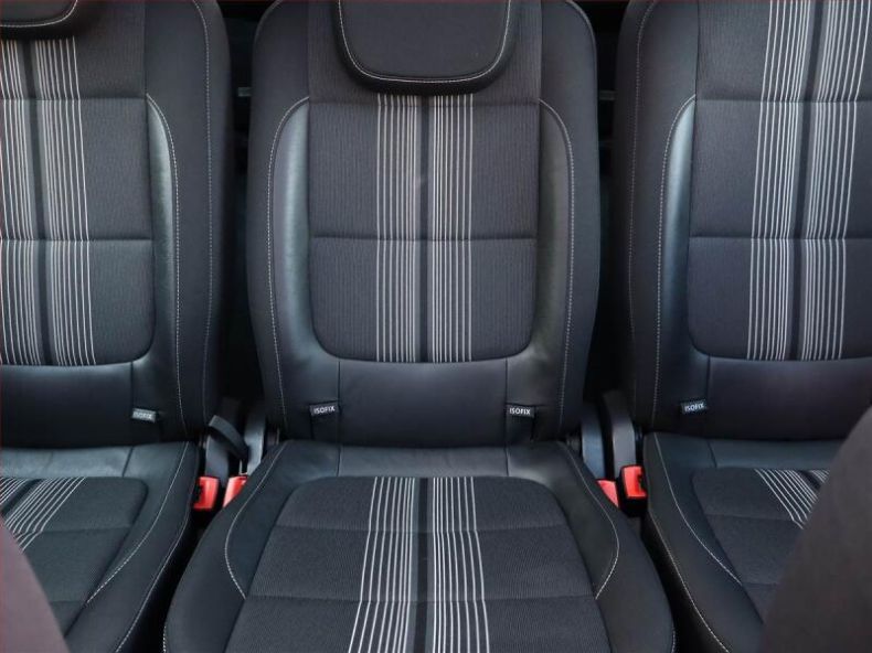 Volkswagen Sharan - hlavní fotka