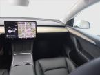 Tesla Model Y - fotka číslo 7