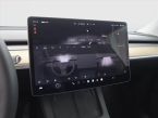 Tesla Model Y - fotka číslo 17