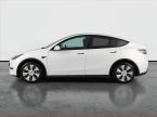 Tesla Model Y - fotka číslo 2