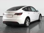 Tesla Model Y - fotka číslo 4