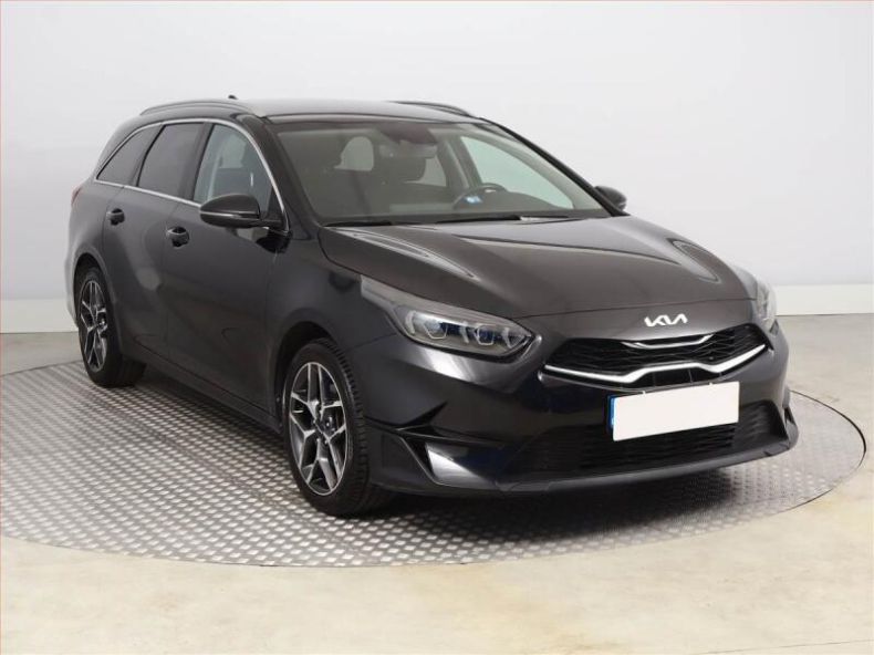 Kia Cee'd - hlavní foto