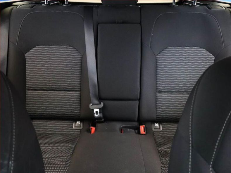 Kia Cee'd - hlavní fotka