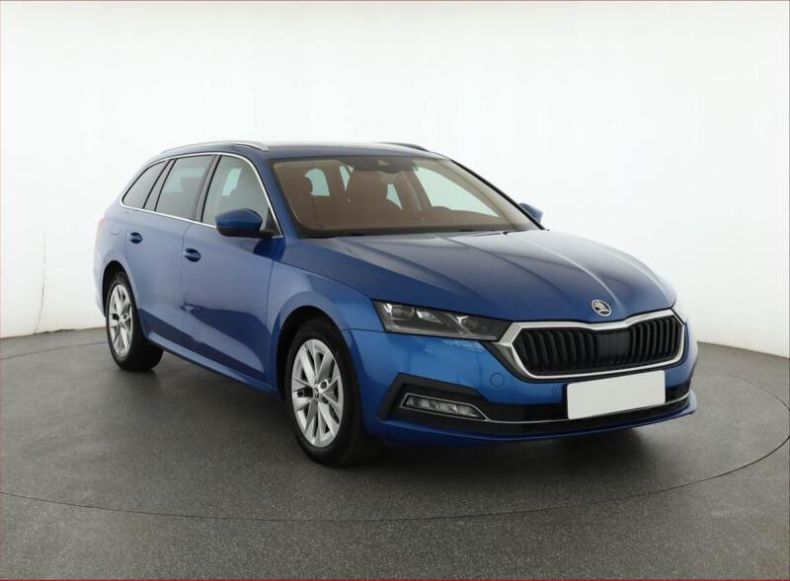 Škoda Octavia - hlavní fotka