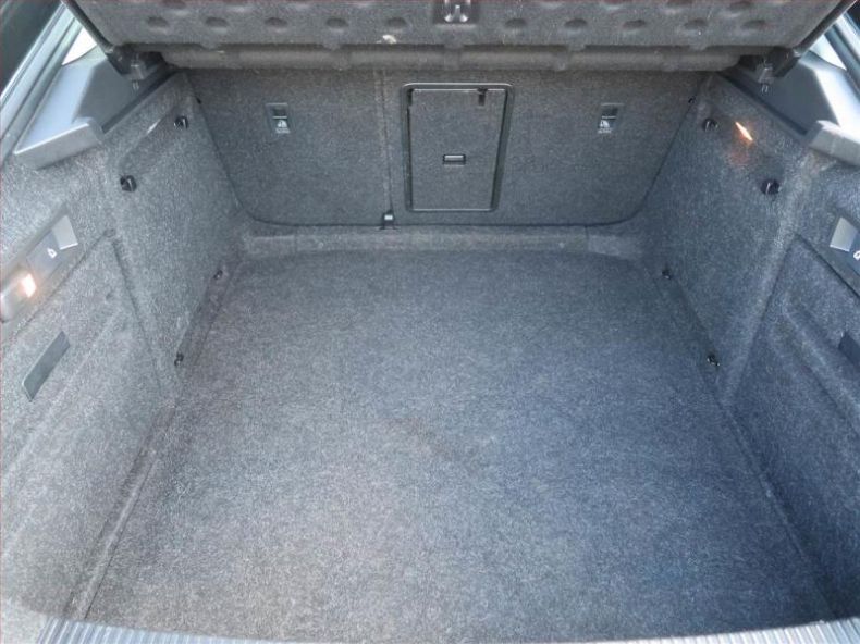 Škoda Superb - hlavní fotka