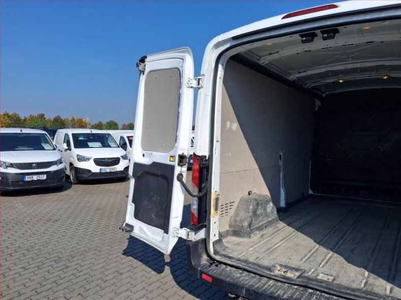 Ford Transit - hlavní fotka