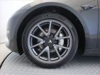 Tesla Model 3 - fotka číslo 14