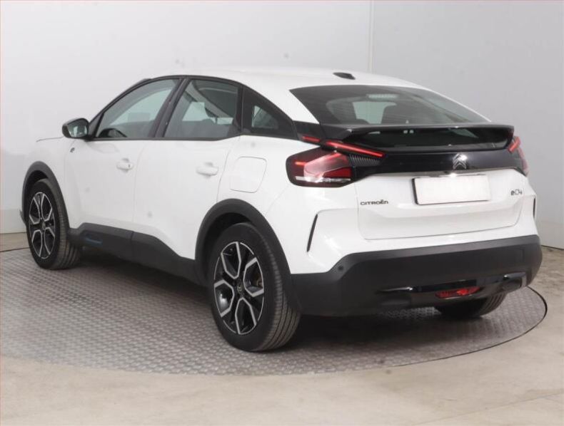 Citroën ë-C4 - hlavní fotka