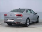 Volkswagen Passat - fotka číslo 4