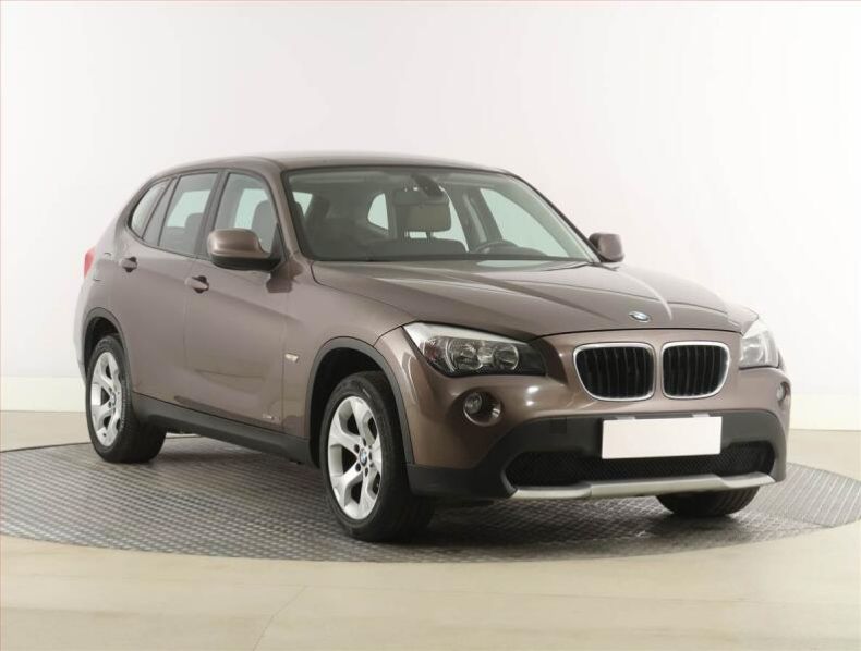 BMW X1 - hlavní foto