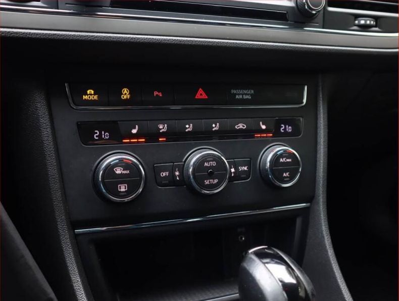 Seat Leon - hlavní fotka