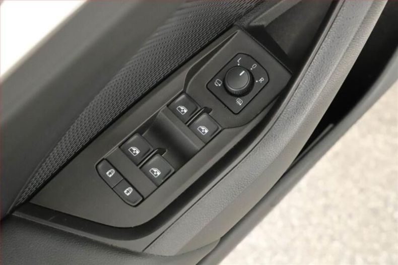 Škoda Octavia - hlavní fotka