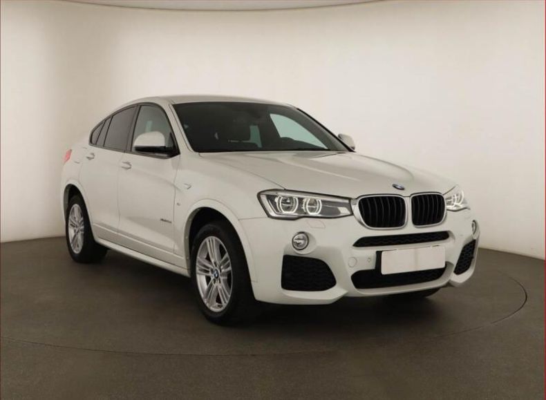 BMW X4 - hlavní foto