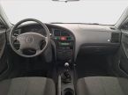 Hyundai Elantra - fotka číslo 7
