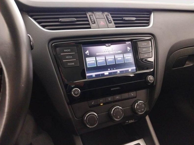 Škoda Octavia - hlavní fotka