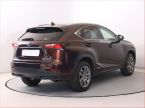 Lexus NX 300h - fotka číslo 4