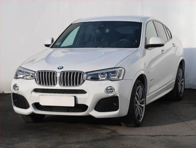BMW X4 - hlavní foto
