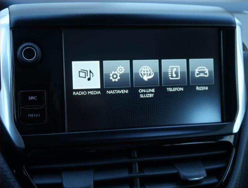 Peugeot 2008 - hlavní fotka