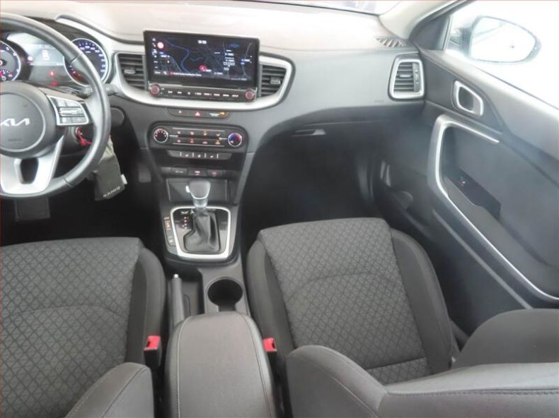 Kia Cee'd - hlavní fotka