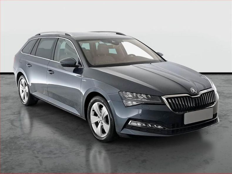 Škoda Superb - hlavní foto