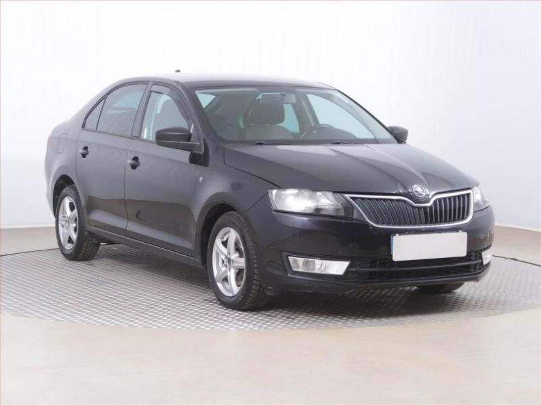 Škoda Rapid - hlavní foto