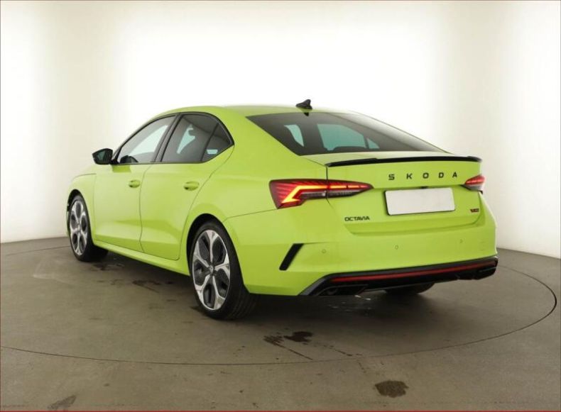 Škoda Octavia - hlavní fotka