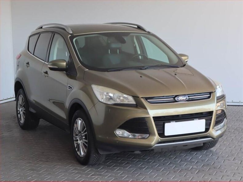 Ford Kuga - hlavní foto