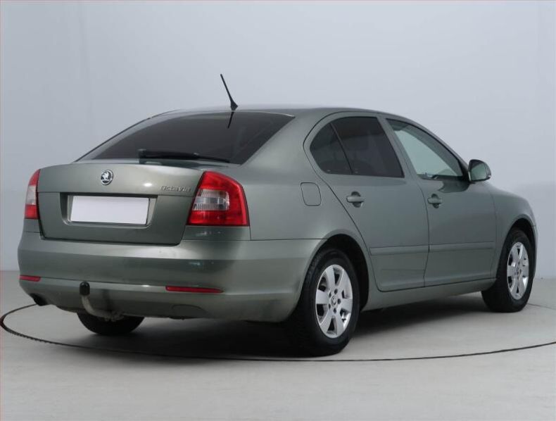 Škoda Octavia - hlavní fotka