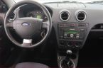 Ford Fusion - fotka číslo 6
