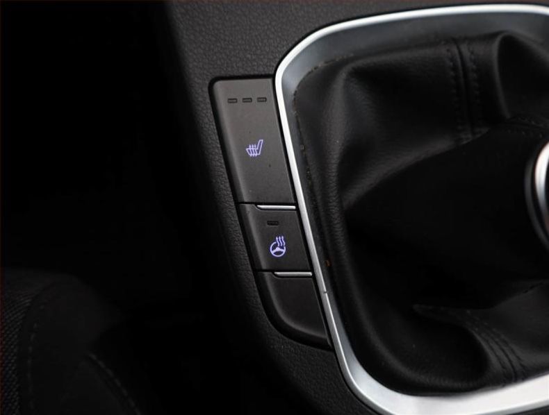 Hyundai i30 - hlavní fotka