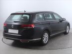 Volkswagen Passat - fotka číslo 4